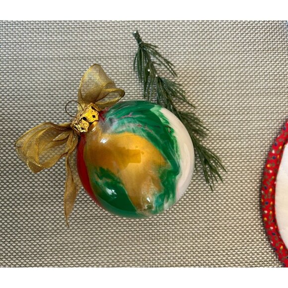 Vintage Reverse Painted Christmas Ball Ornament Red Green Gold Bow - Picture 1 of 4